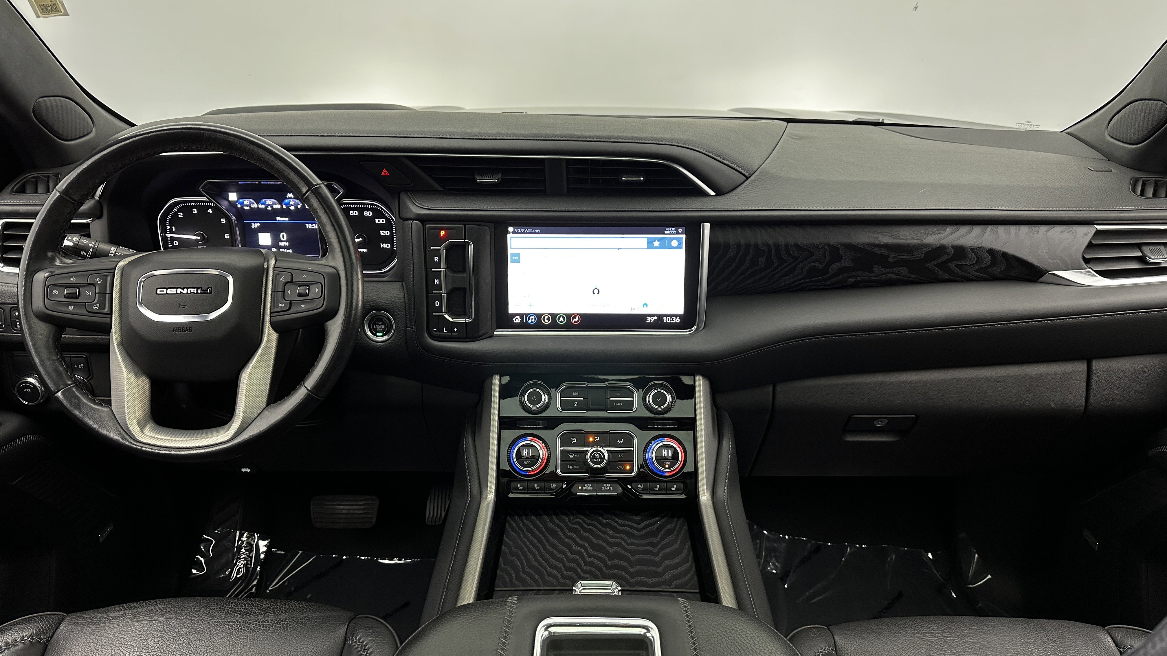 Used 2021 GMC Yukon Denali w/ Denali Premium Package image 31