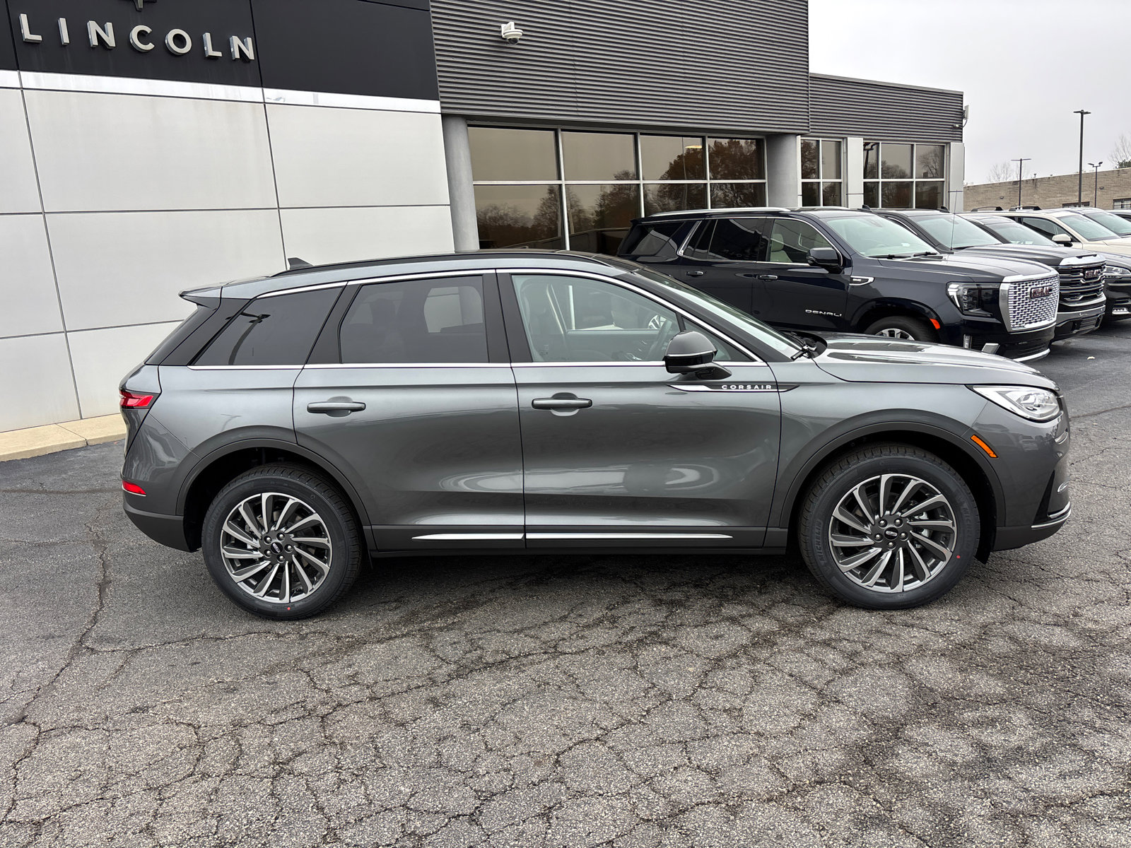 New 2026 Lincoln Corsair Reserve AWD/4WD image 8