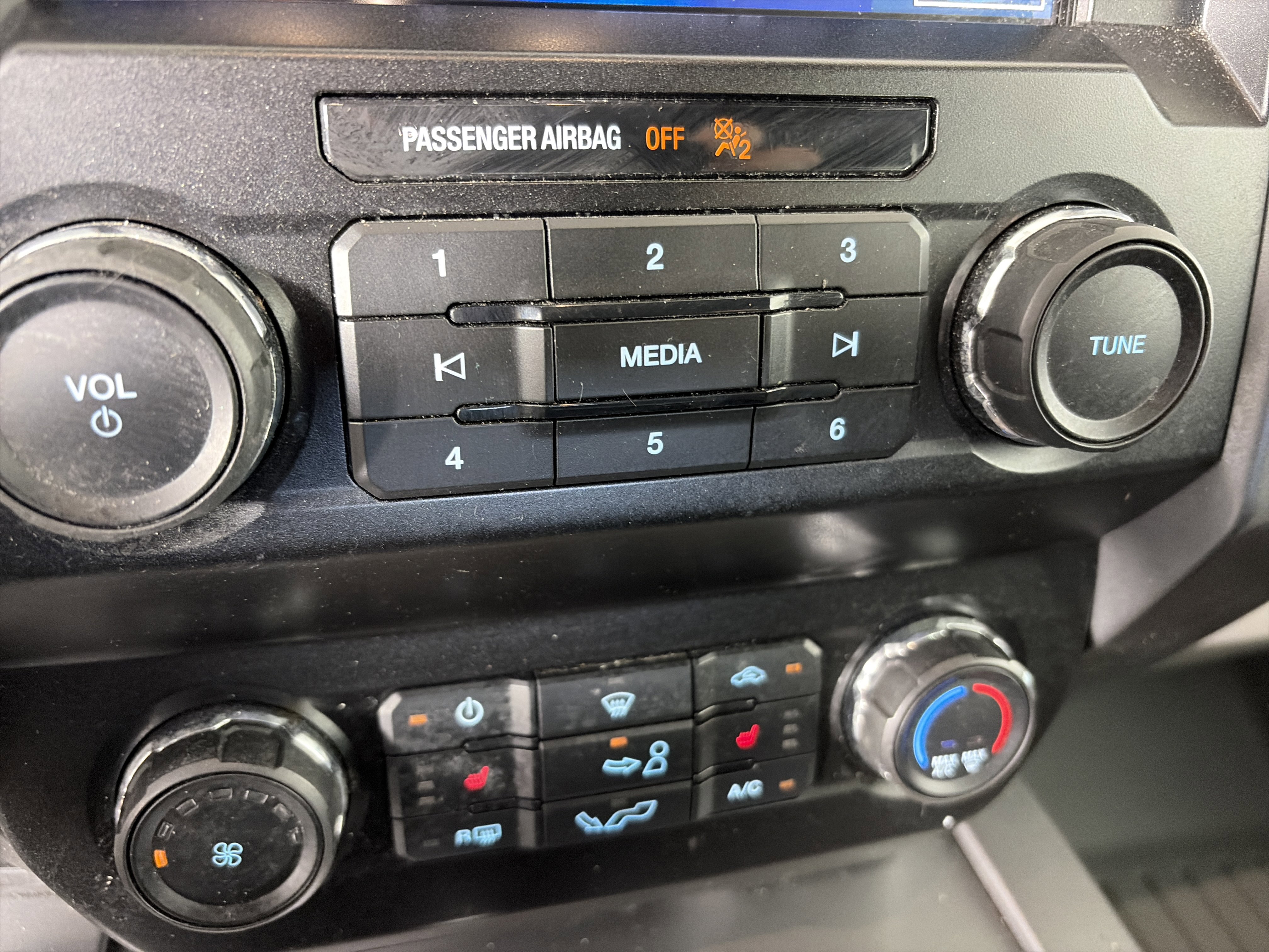 Used 2020 Ford F150 XLT w/ Equipment Group 302A Luxury image 23