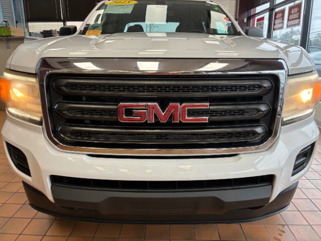 Used 2015 GMC Canyon 2WD Crew Cab w/ Convenience Package image 4
