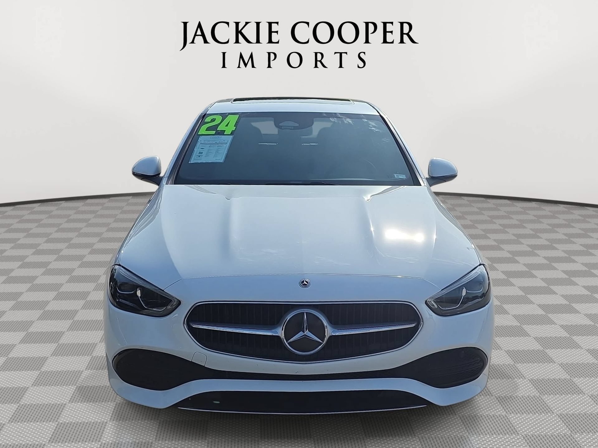Used 2024 Mercedes-Benz C 300 Sedan image 2
