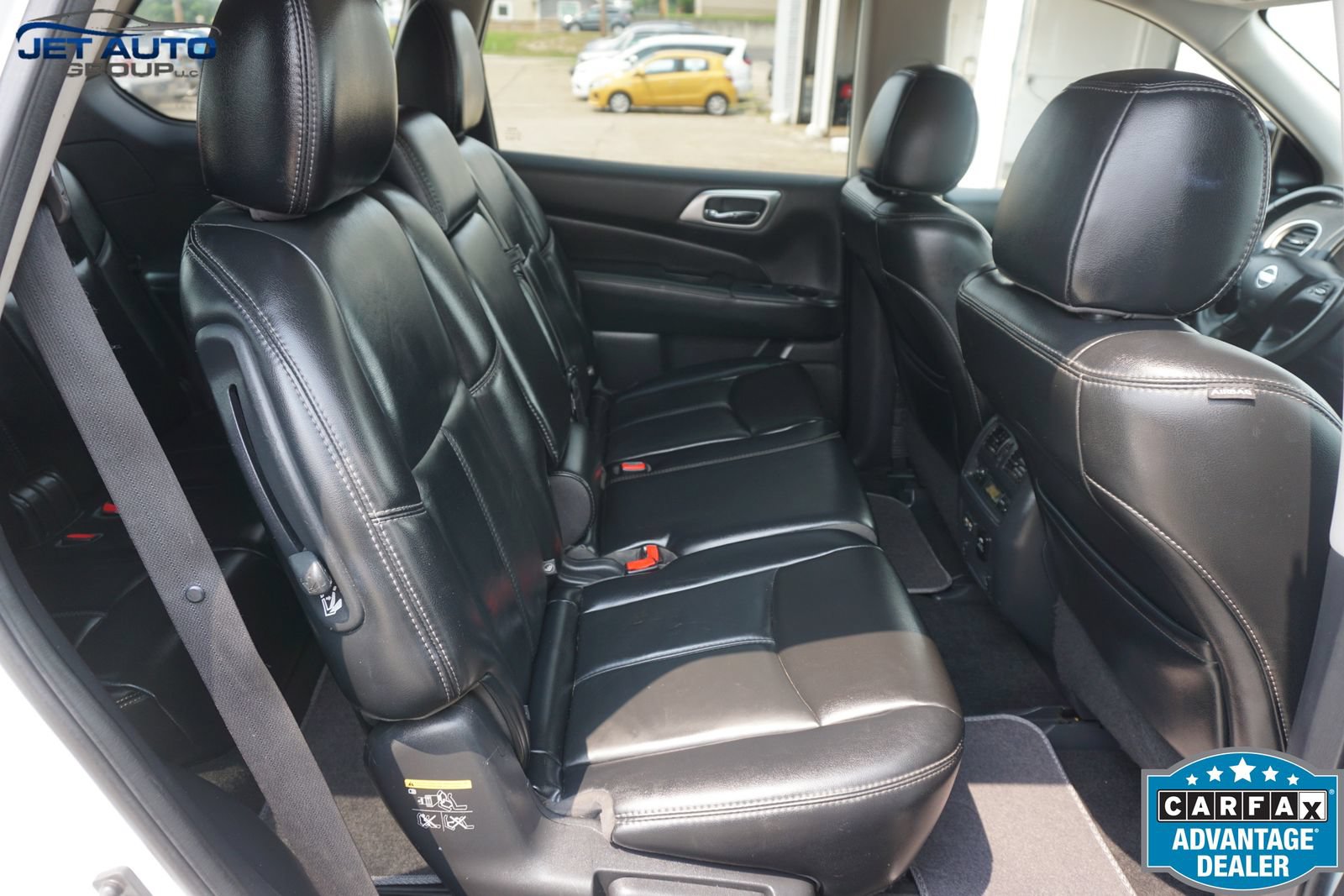 Used 2017 Nissan Pathfinder SL w/ Trailer Tow Package AWD/4WD image 26