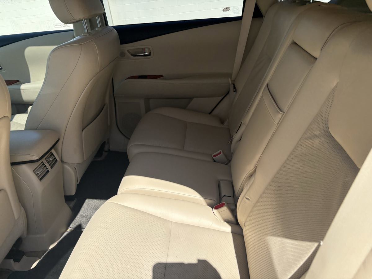 Used 2011 Lexus RX 450h AWD w/ Luxury Pkg image 19