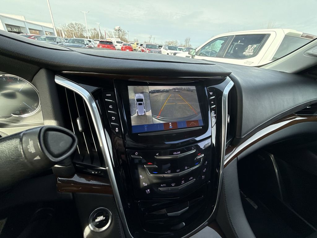 Certified 2020 Cadillac Escalade ESV Luxury image 21