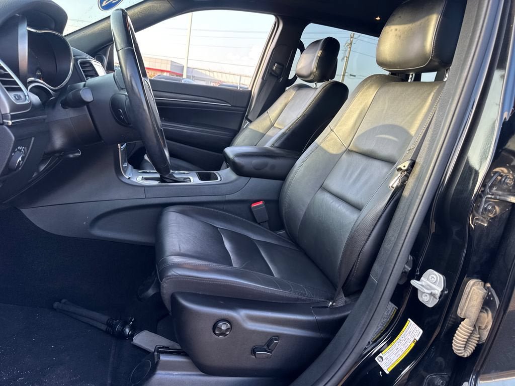 Used 2020 Jeep Grand Cherokee Limited RWD image 16