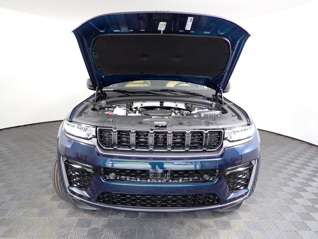 New 2026 Jeep Grand Cherokee L Summit w/ Obsidian Package AWD/4WD image 45
