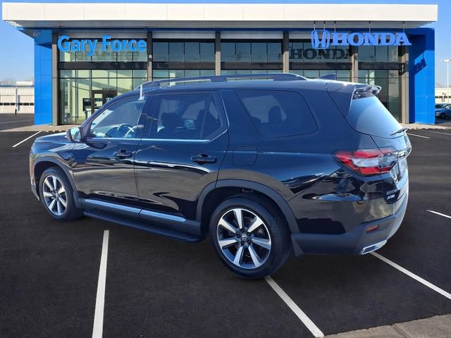 Used 2024 Honda Pilot Elite image 3