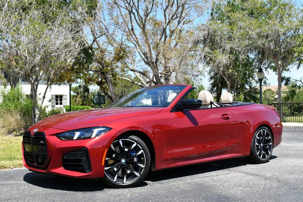 Used 2025 BMW M440i Convertible RWD image 19