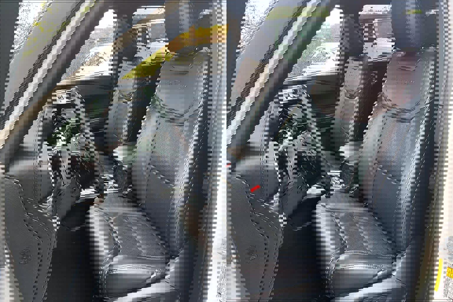 Used 2021 Ford Explorer Platinum w/ Premium Technology Package image 7