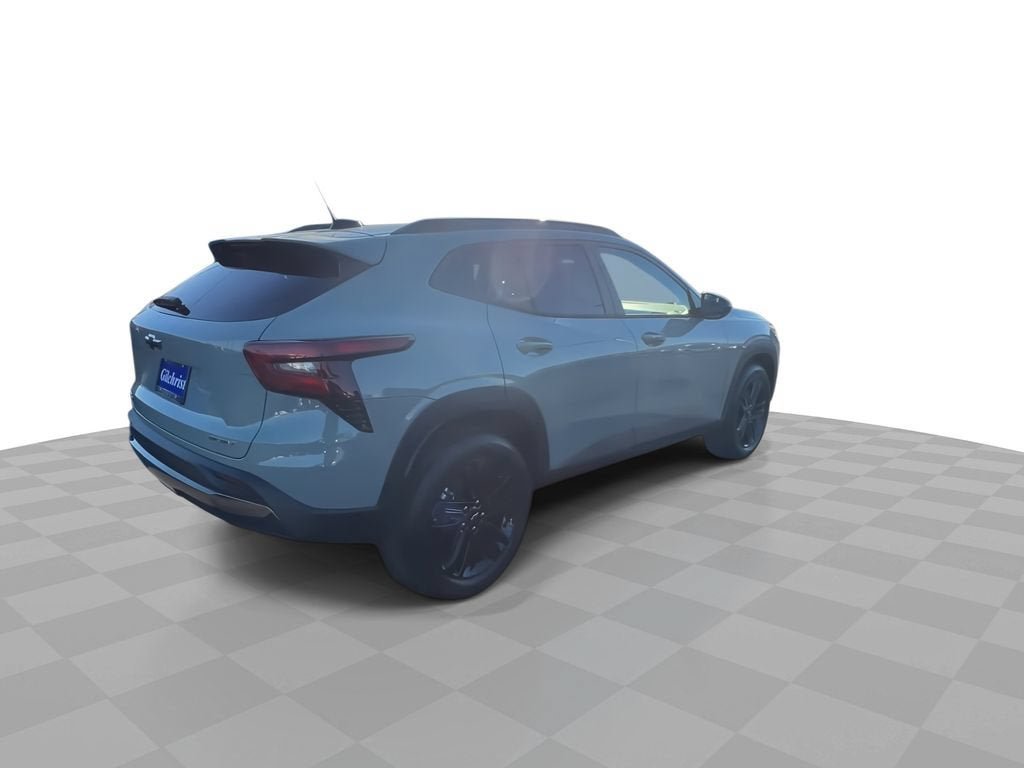 New 2026 Chevrolet Trax ACTIV w/ Sunroof Package FWD image 8