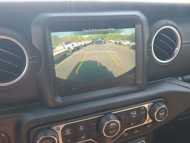 Used 2022 Jeep Wrangler Unlimited Sahara w/ Cold Weather Group image 26