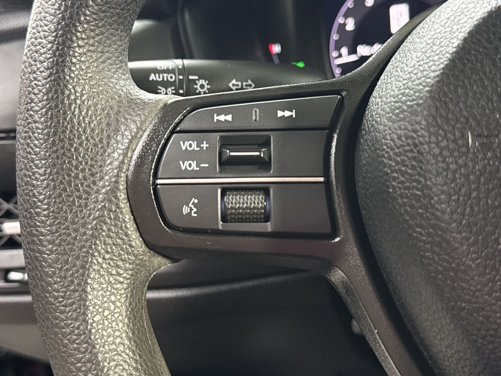 Used 2025 Honda Accord SE image 45
