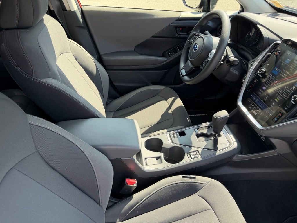 Used 2025 Subaru Crosstrek 2.0i Premium image 16