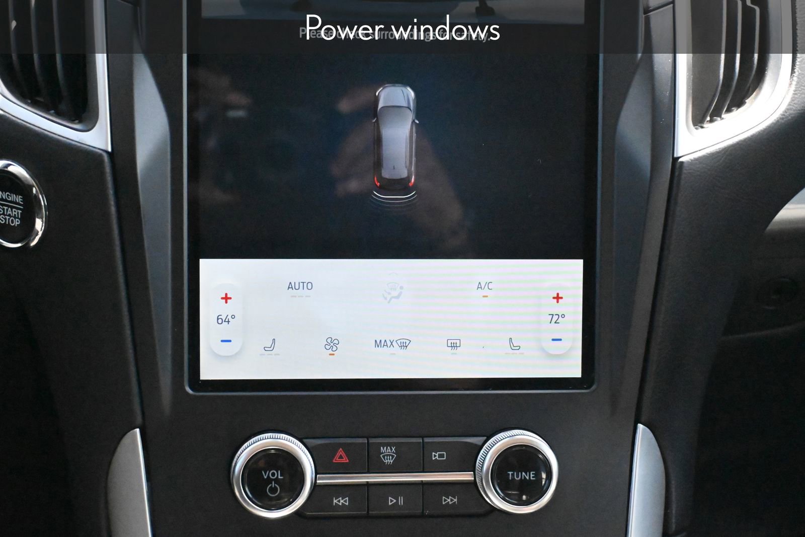 Used 2023 Ford Edge SEL image 16