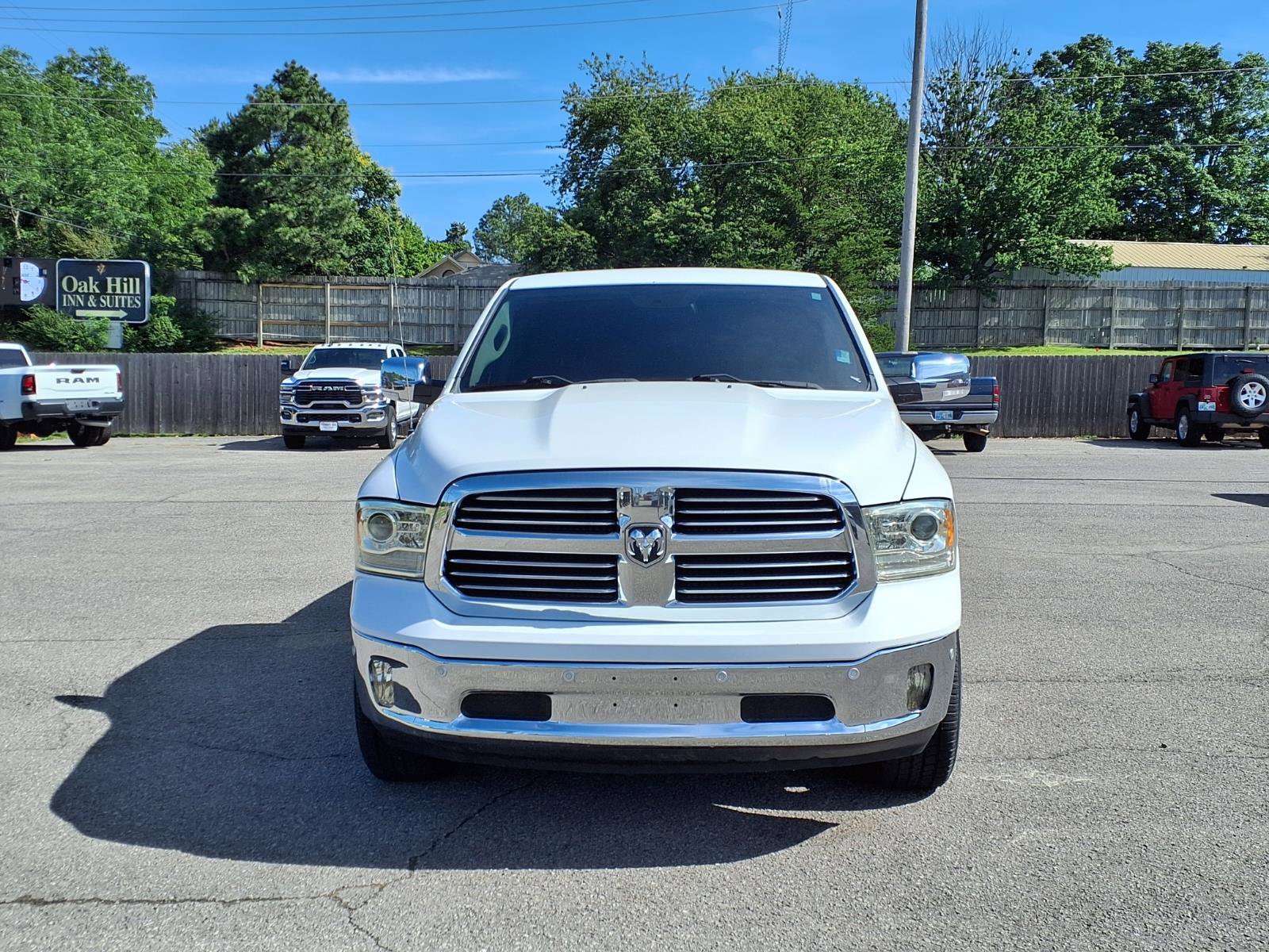 Used 2016 RAM 1500 Laramie w/ Convenience Group AWD/4WD image 22