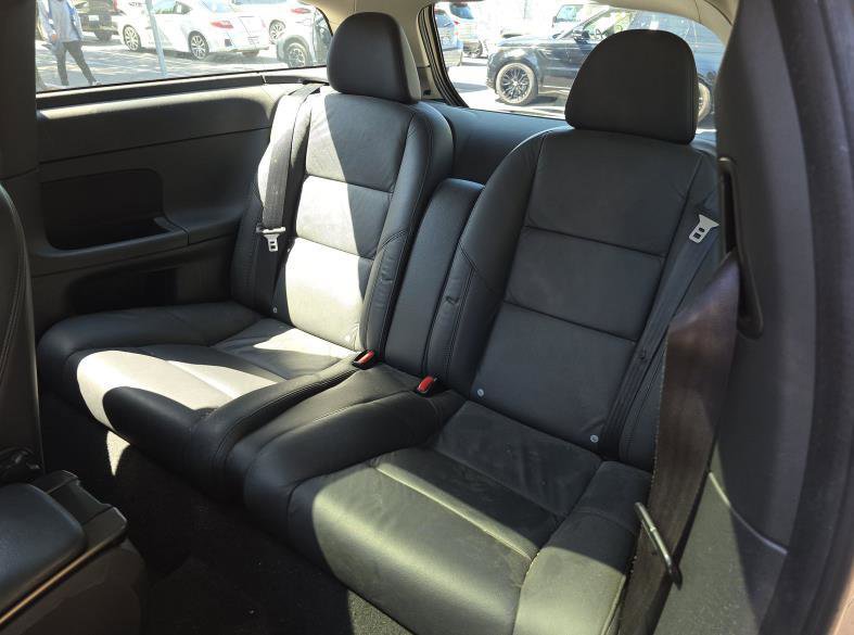 Used 2010 Volvo C30 T5 R-Design FWD image 9