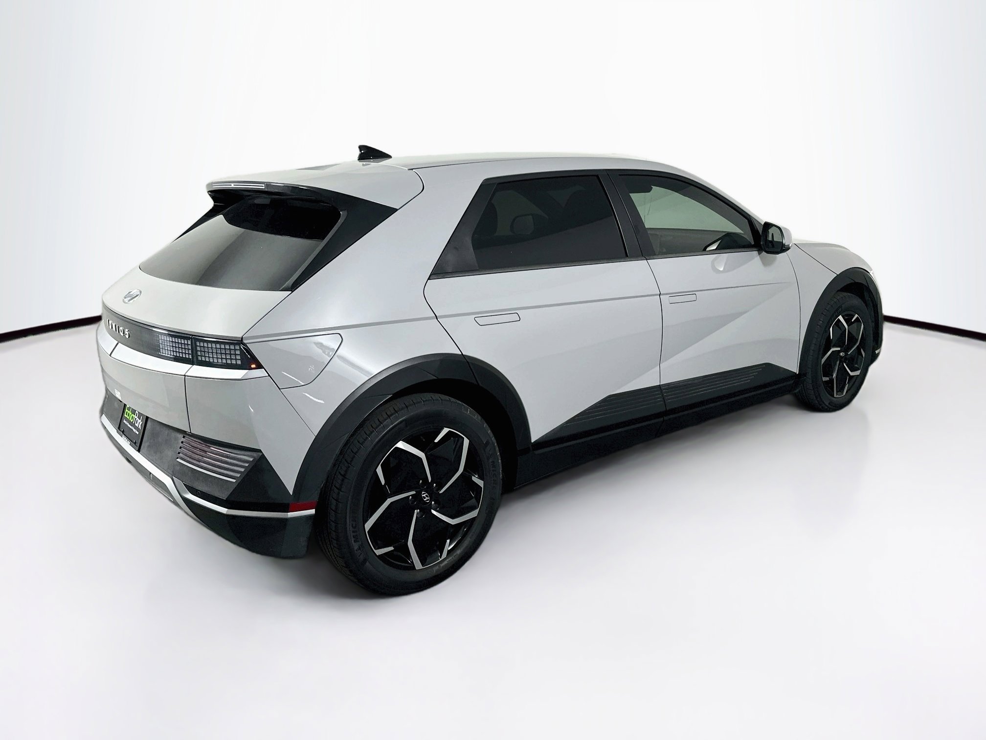 Used 2024 Hyundai Ioniq 5 SEL RWD image 9