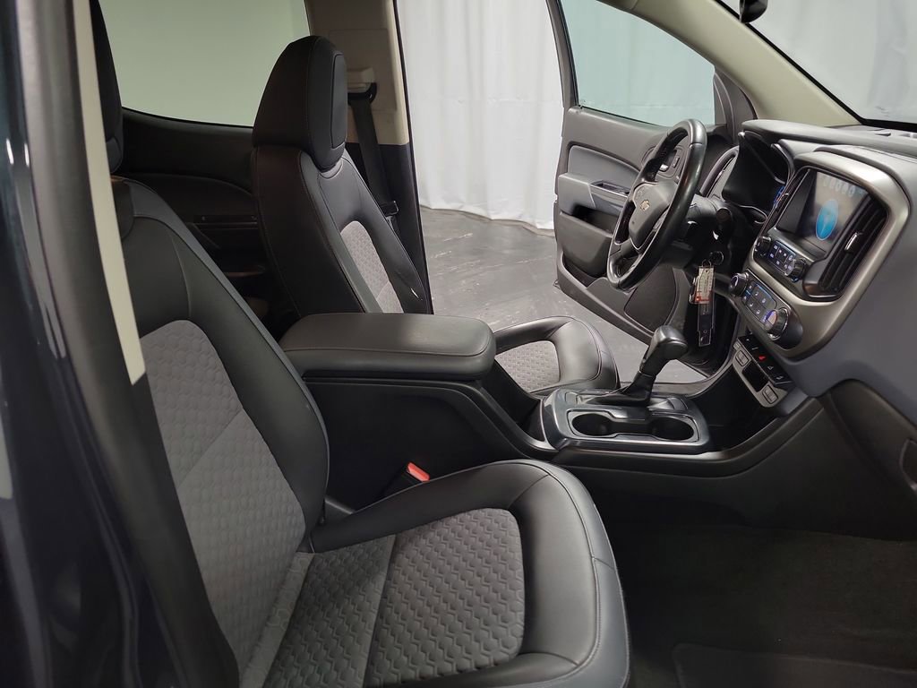 Used 2018 Chevrolet Colorado Z71 image 23