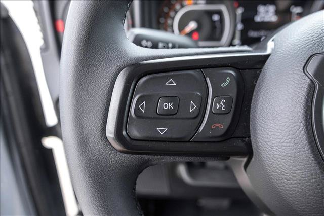 Used 2026 Jeep Wrangler Unlimited Rubicon AWD/4WD image 13