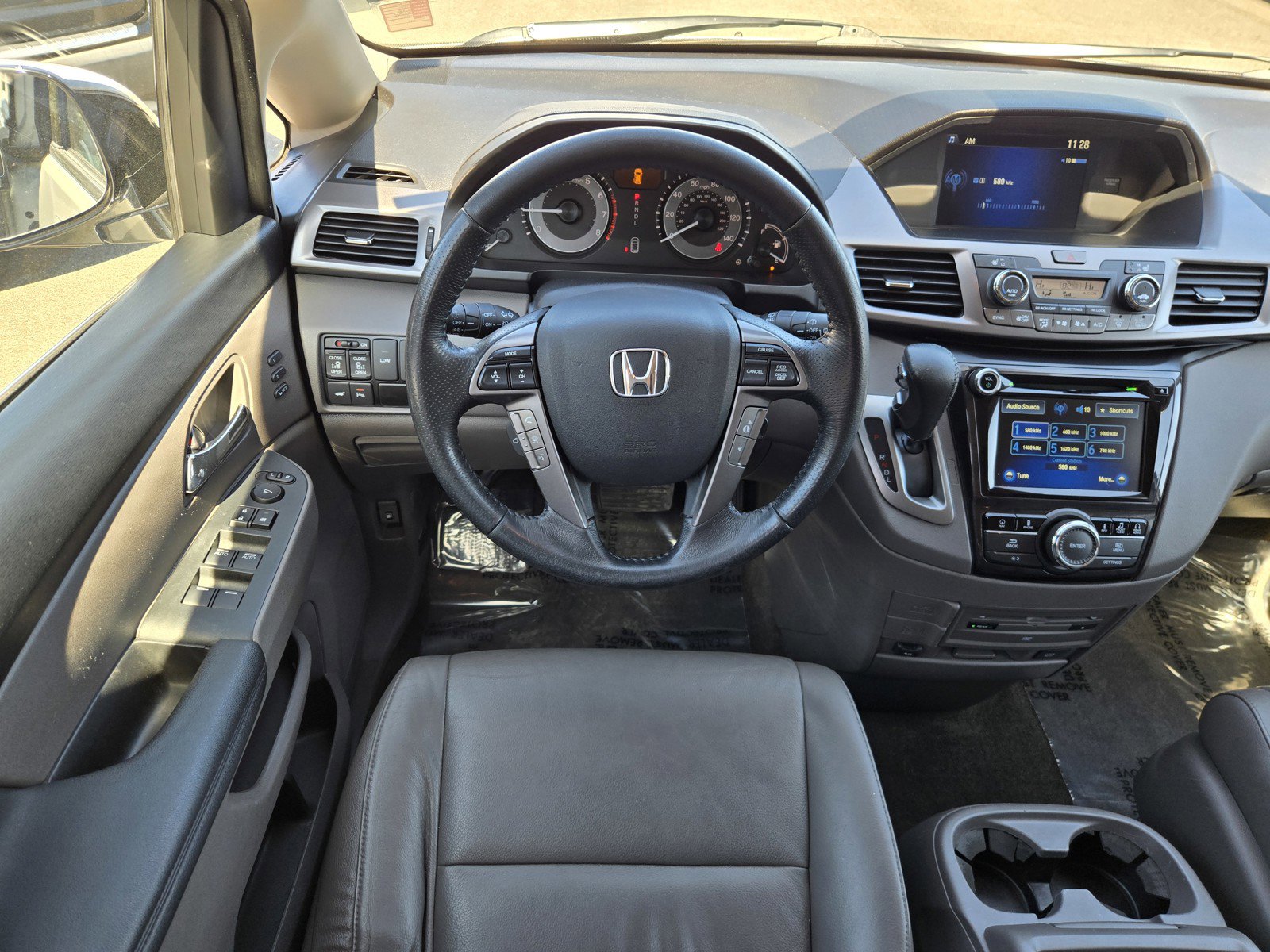 Used 2015 Honda Odyssey Touring image 14