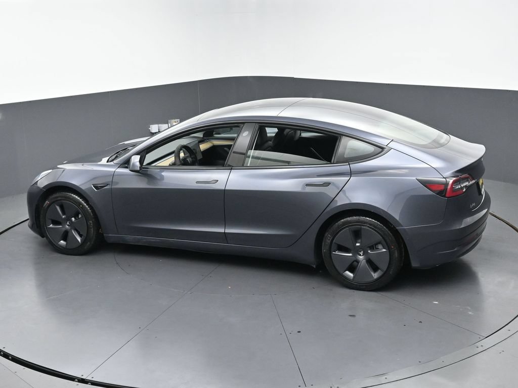 Used 2022 Tesla Model 3 Long Range AWD/4WD image 6