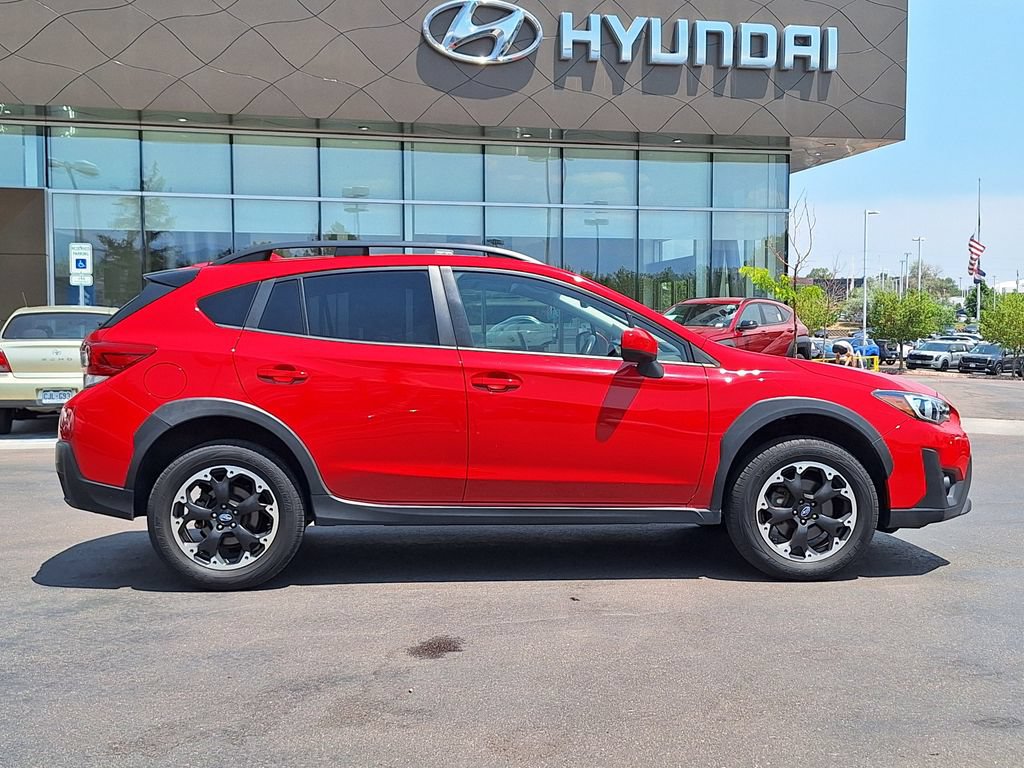 Used 2022 Subaru Crosstrek 2.0i Premium AWD/4WD image 2