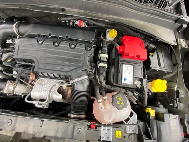 Used 2022 Jeep Renegade Trailhawk w/ Sun/Sound Group image 33