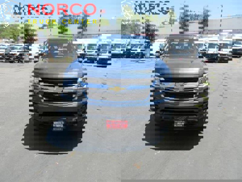 Used 2020 Chevrolet Colorado W/T w/ WT Convenience Package image 4