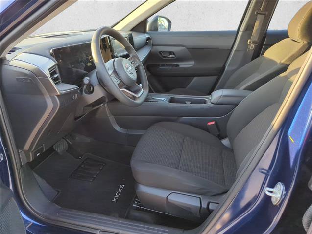 Used 2025 Nissan Kicks S FWD image 11