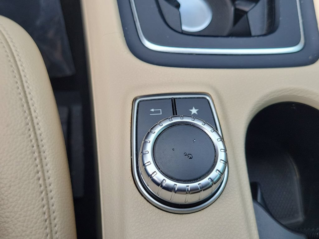 Used 2020 Mercedes-Benz GLA 250 image 28