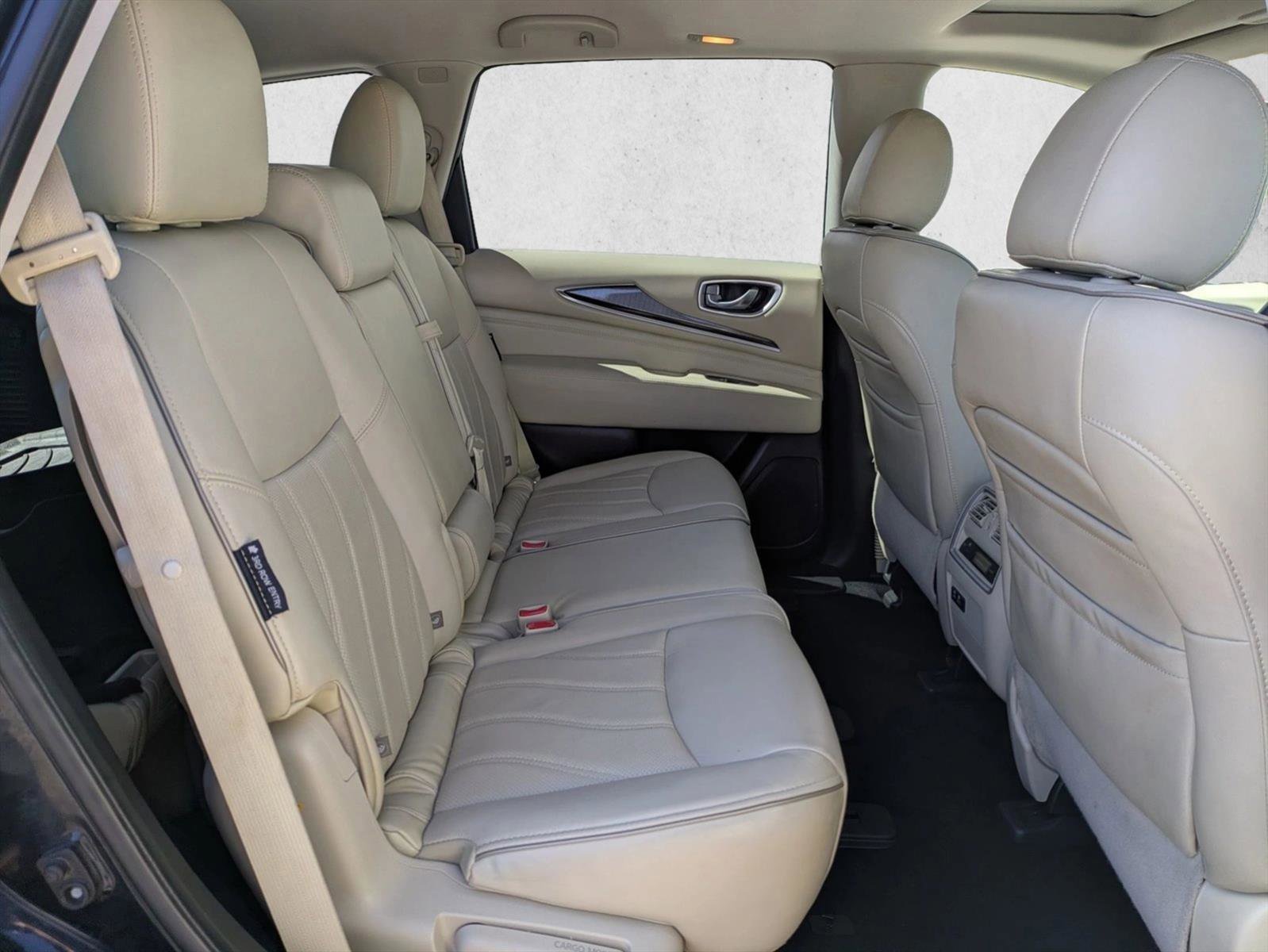 Used 2019 INFINITI QX60 Luxe w/ Essential Package AWD/4WD image 22