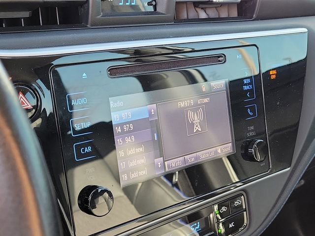 Used 2019 Toyota Corolla SE FWD image 21