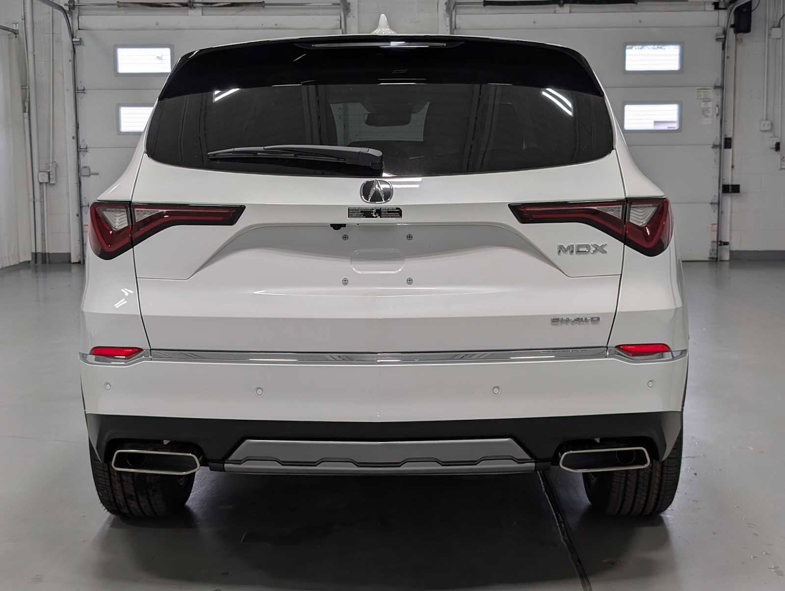 Certified 2025 Acura MDX SH-AWD w/ Technology Package image 8