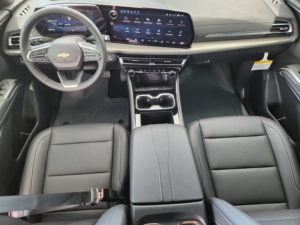New 2026 Chevrolet Traverse LT w/ Driver Confidence Package FWD image 17