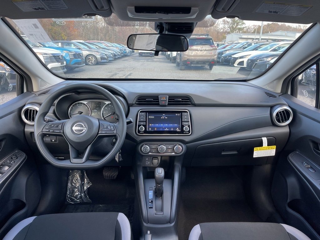 New 2025 Nissan Versa S image 6