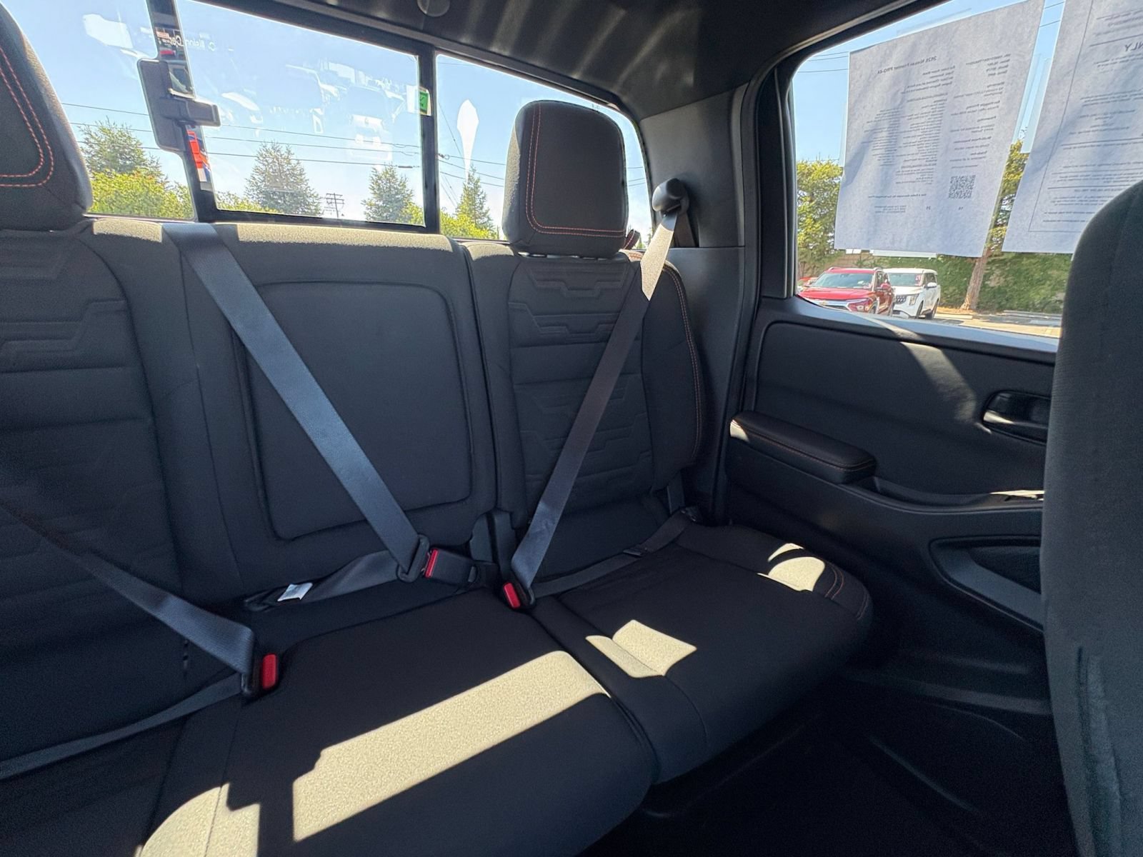 Used 2026 Nissan Frontier PRO-4X AWD/4WD image 37