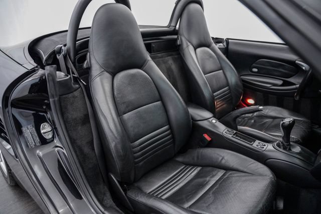 Used 2003 Porsche Boxster RWD image 21