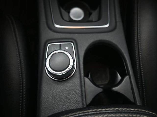 Used 2019 Mercedes-Benz GLA 250 4MATIC image 9