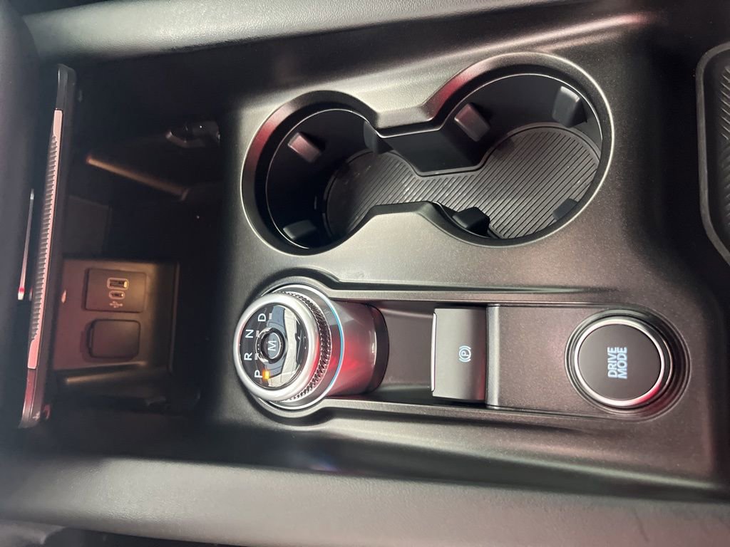 Used 2025 Ford Explorer ST image 25