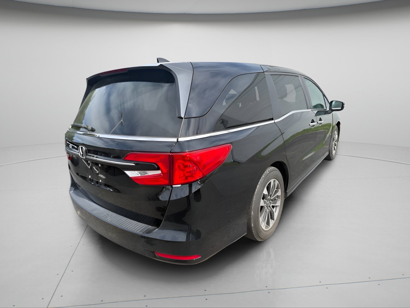 Used 2024 Honda Odyssey EX-L image 12