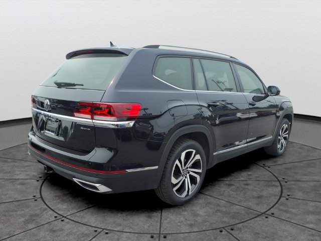 Used 2023 Volkswagen Atlas SEL AWD/4WD image 4