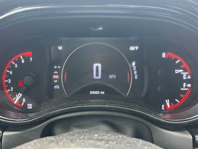 Used 2023 Dodge Durango SXT w/ SXT Blacktop Group image 8