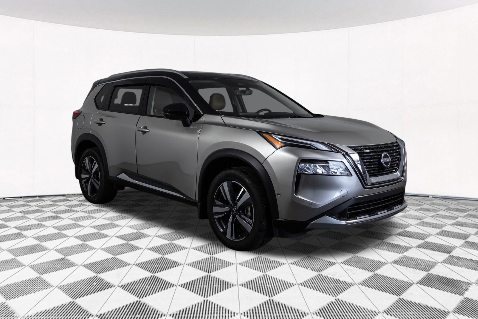 Used 2023 Nissan Rogue Platinum w/ Platinum Premium Package FWD image 23