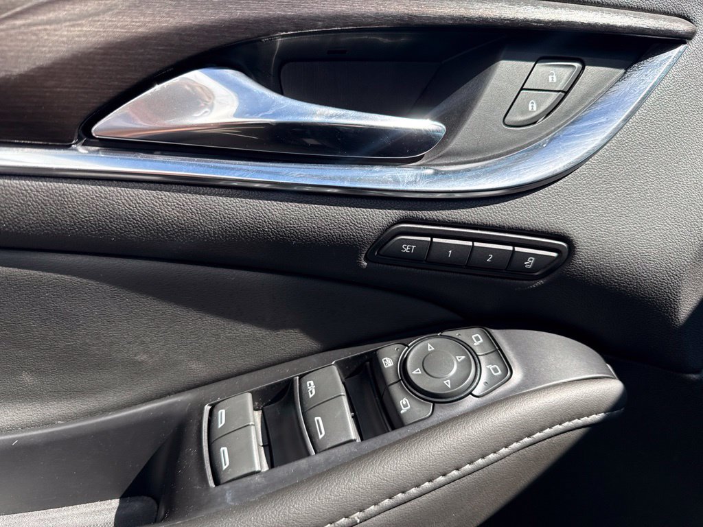 Certified 2023 Buick Enclave Avenir w/ Trailering Package, 5000 lbs. FWD image 25