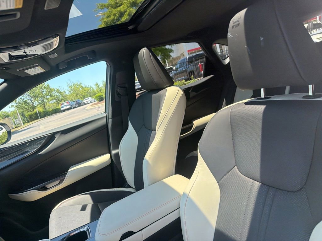 Used 2023 Lexus NX 350 AWD image 8