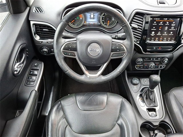 Used 2019 Jeep Cherokee Limited image 12