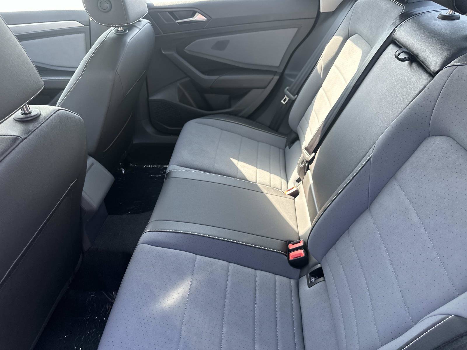 New 2026 Volkswagen Jetta SE FWD image 26