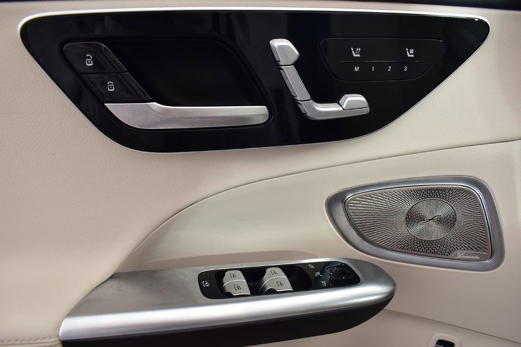 Used 2026 Mercedes-Benz C 300 4MATIC Sedan image 13