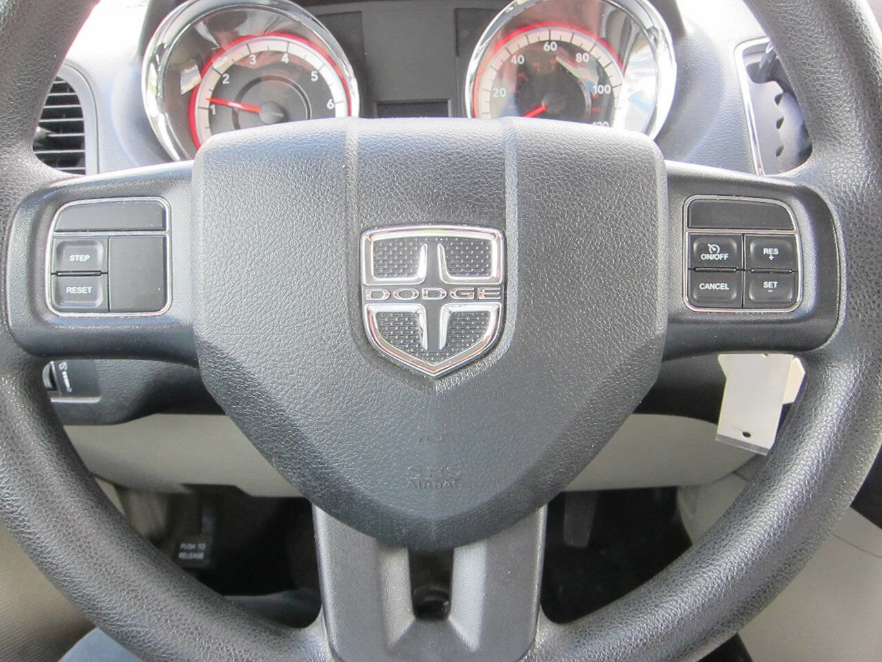 Used 2015 Dodge Grand Caravan SE w/ Quick Order Package 29E SE FWD image 16