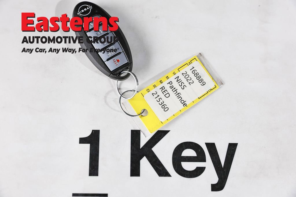 Used 2022 Nissan Pathfinder SL AWD/4WD image 24